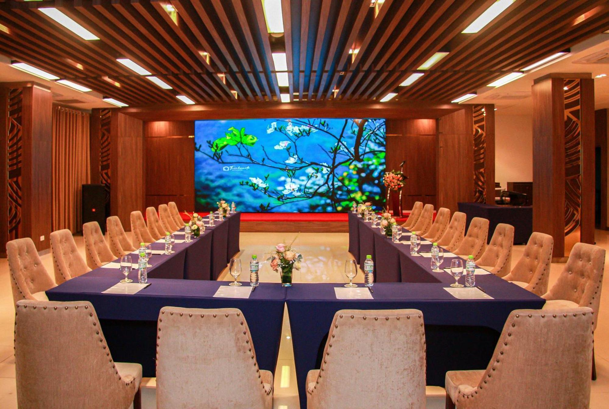 Mường Thanh Grand Khách sạn Điện Biên Phủ