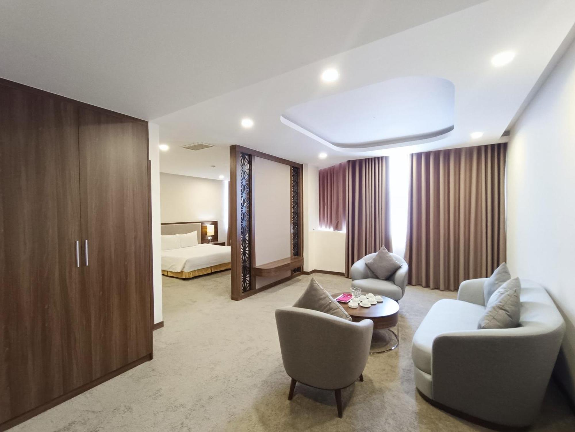 Mường Thanh Grand Khách sạn 4*