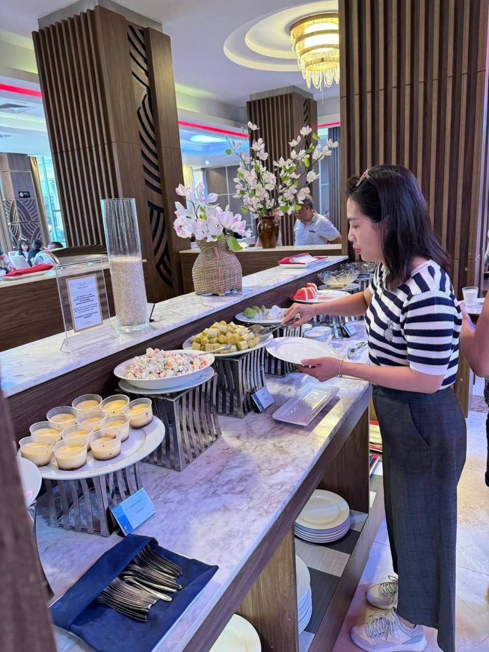 Khách sạn Mường Thanh Grand