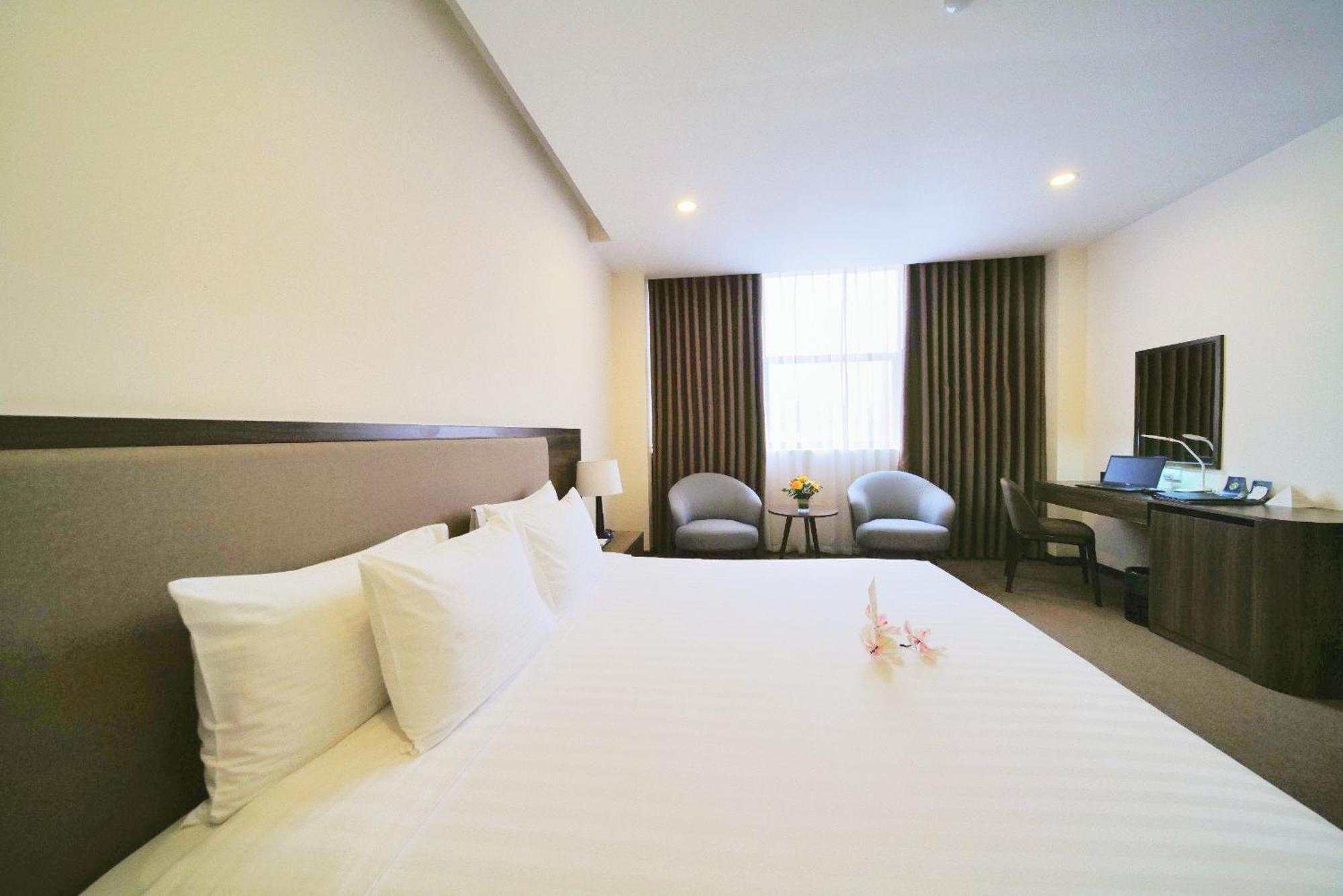 Khách sạn Mường Thanh Grand