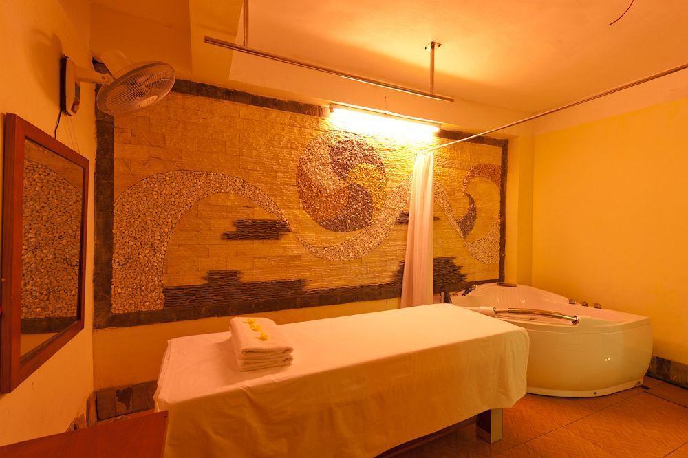 Mường Thanh Grand Khách sạn 4*
